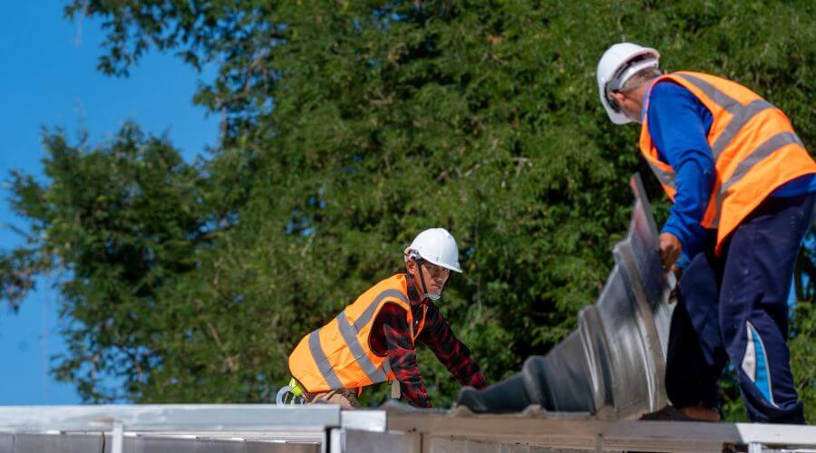 Expert top industrial roofings services in Bledsoe, KY